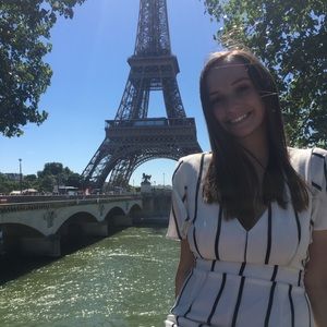 Meet your Posher, Haley